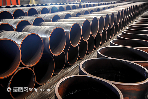 工廠生產(chǎn)的鋼管與圓鋼 工藝、應(yīng)用與市場前景
